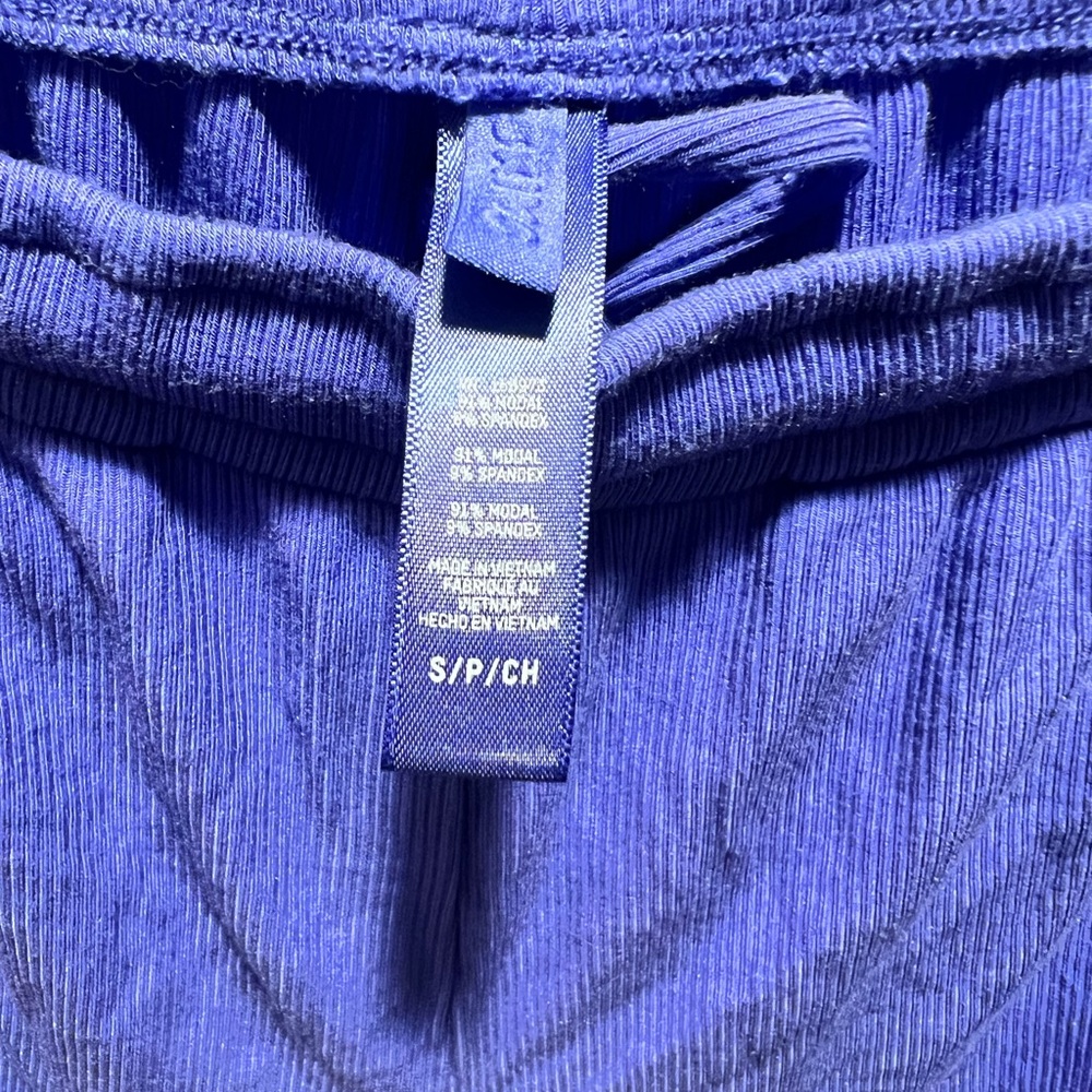 SKIMS Purple Athletic Shorts with Drawstring Waist Womens Small - Picture 4 of 5